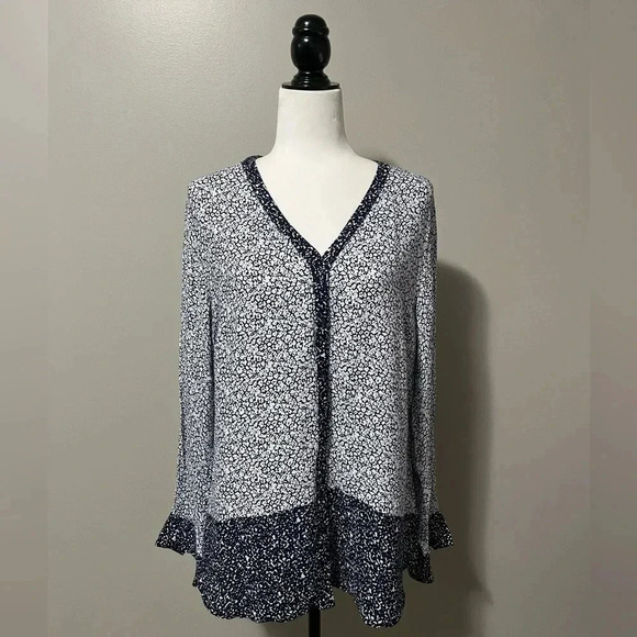 Foxcroft Daisy Ditsy Floral Blouse Button  Down Shirt - Picture 1 of 11
